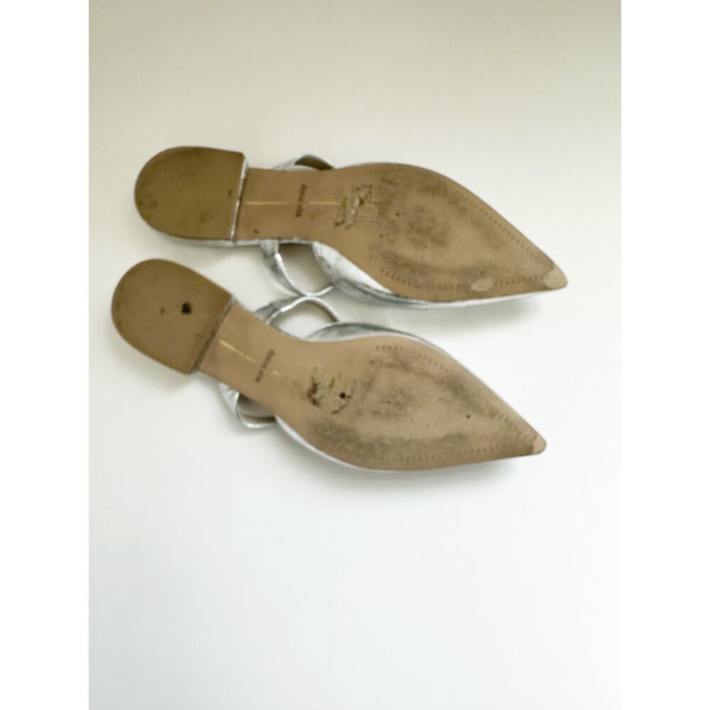 Dolce Vita Pointed Toe Mule Silver Distressed Leather 8M Flat - Picture 6 of 7